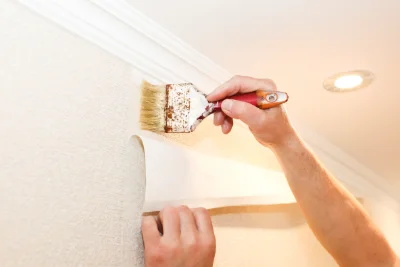 Pose de papier peint à Curley — revêtements muraux et toiles de verre
